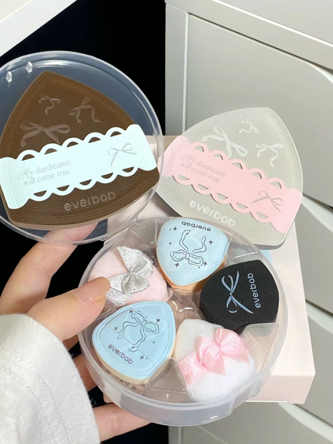 everbab Aibella Bow Milk Leather Air Cushion Powder Puff Mini Finger Powder Foundation Powder Blush